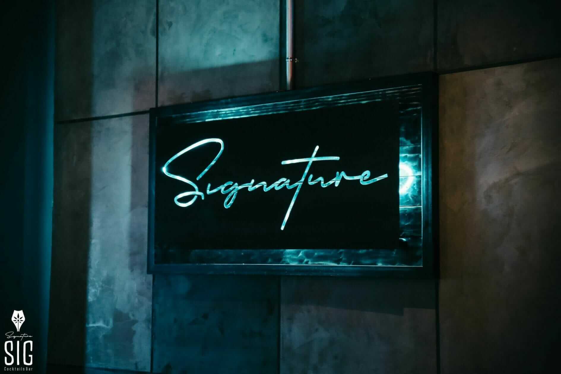 web-design-for-signature cocktails saigon brand