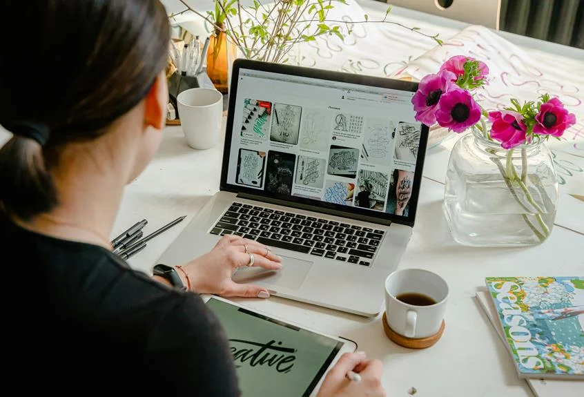 enhancing webpage design creativity